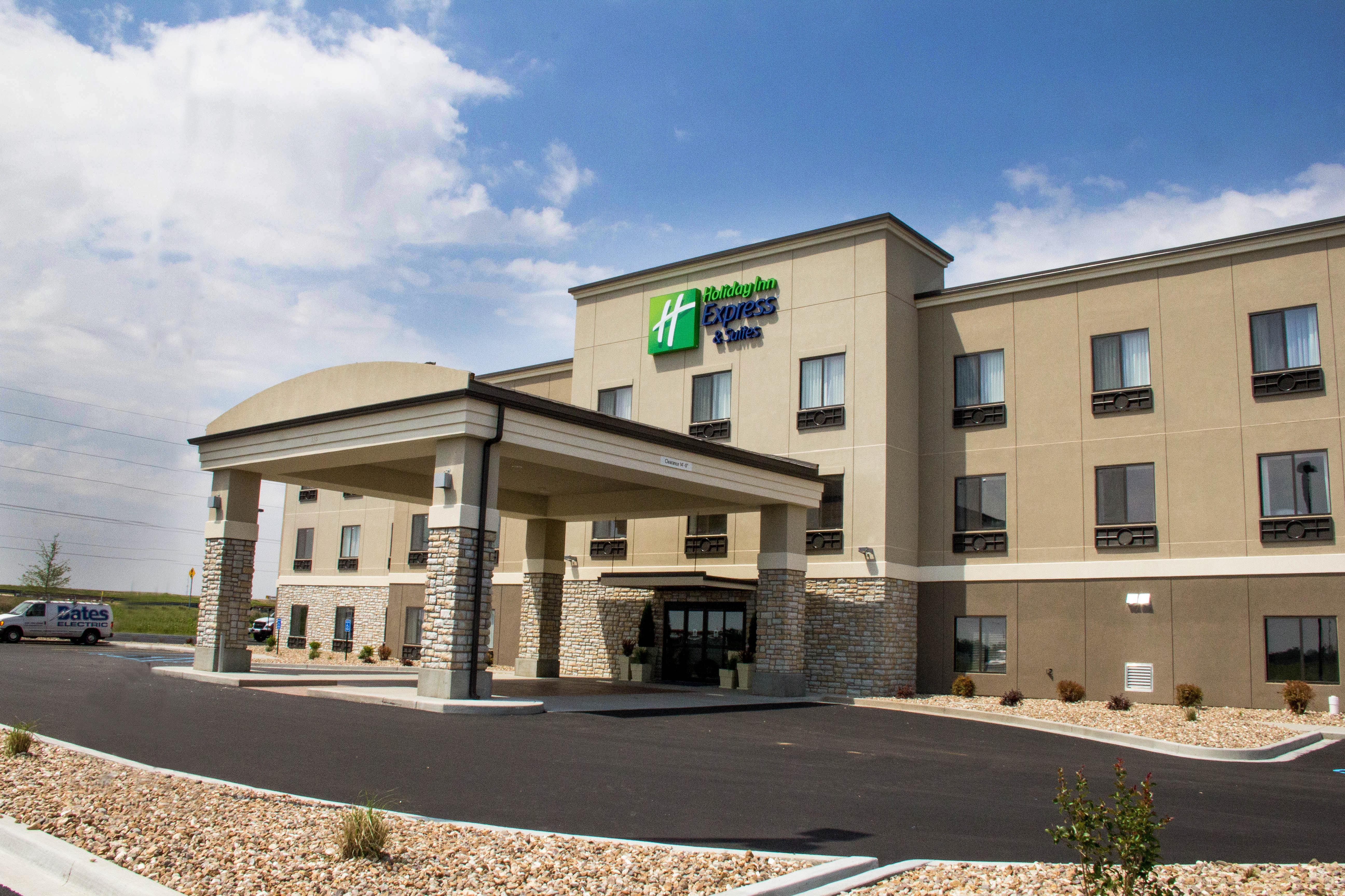 Holiday Inn Express And Suites Sikeston By Ihg Экстерьер фото